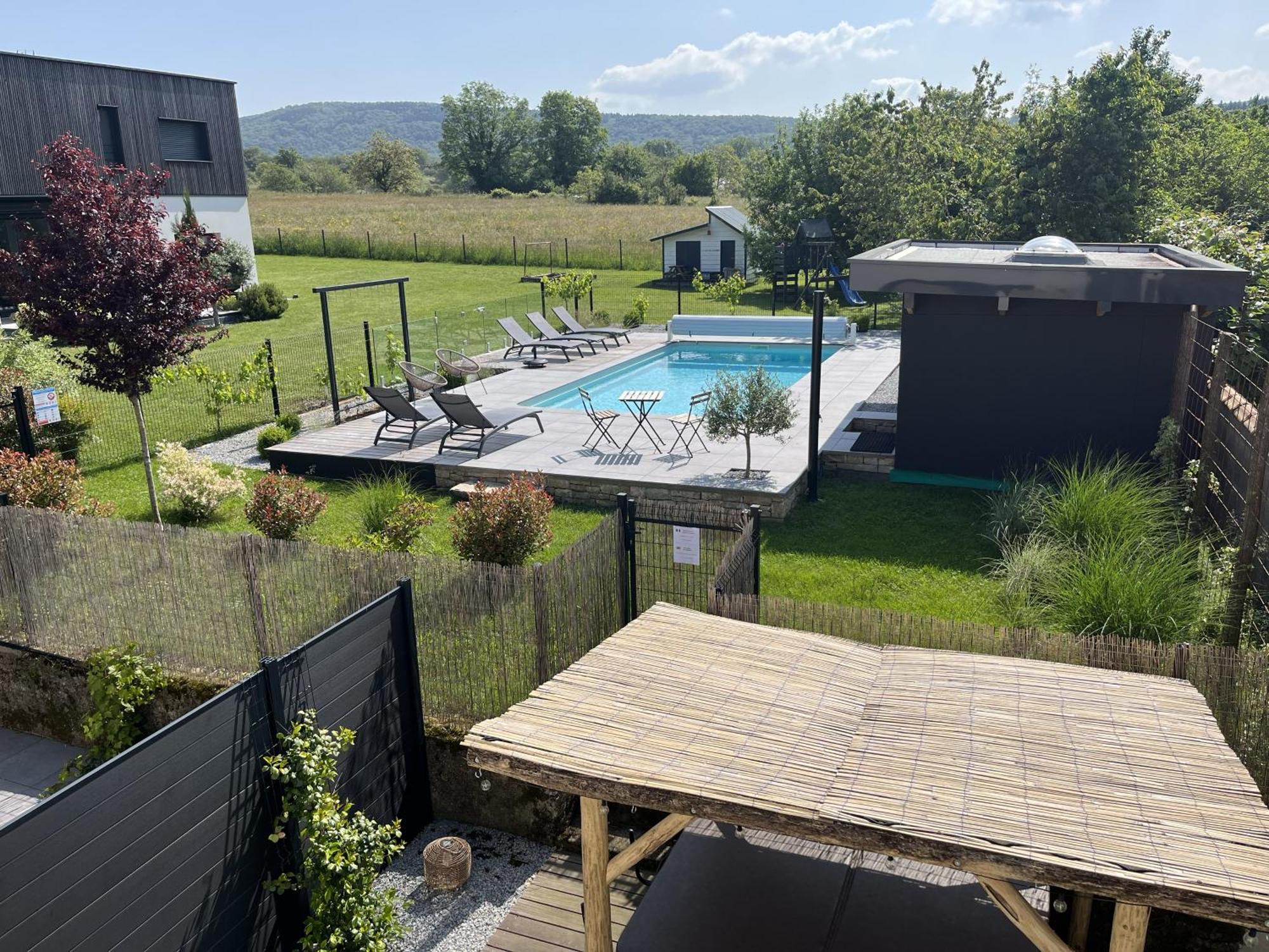 Sejour Detente - Appart'Hotel N 1 Avec Jaccuzi, Piscine Et Petit-Dejeuner Chouzelot Zewnętrze zdjęcie
